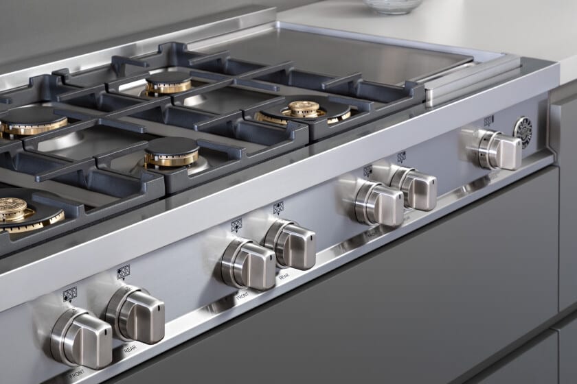 Bertazzoni MAST305GASXELP Master Series 30 Inch Gas Range with 5 Aluminium Burners