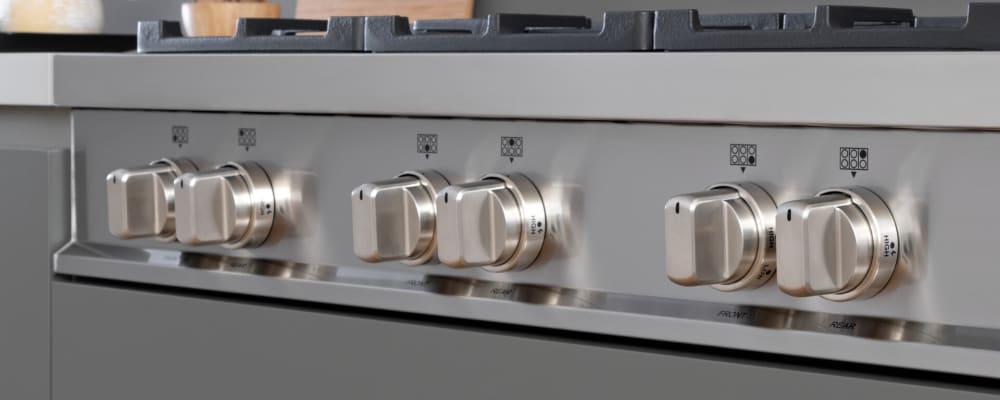 Bertazzoni MAST366RTXE Master Series 36 Inch Natural Gas Range top with 6 Sealed Burners