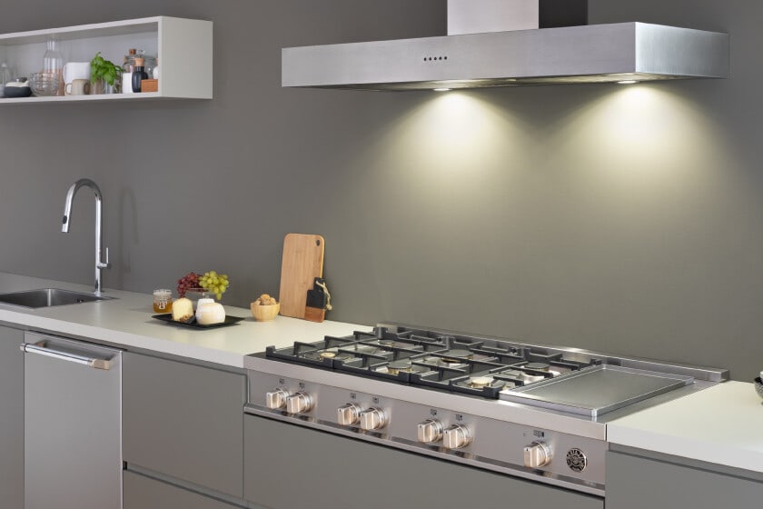 Bertazzoni MAST365QBXT Master Series 36 Inch Gas Cooktop with 5 Sealed Burners
