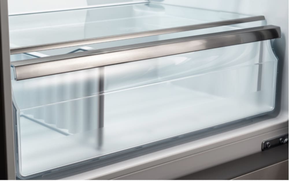 Bertazzoni REF31BMFIX Master Series 31 Inch Counter Depth Freestanding Bottom Mount Refrigerator